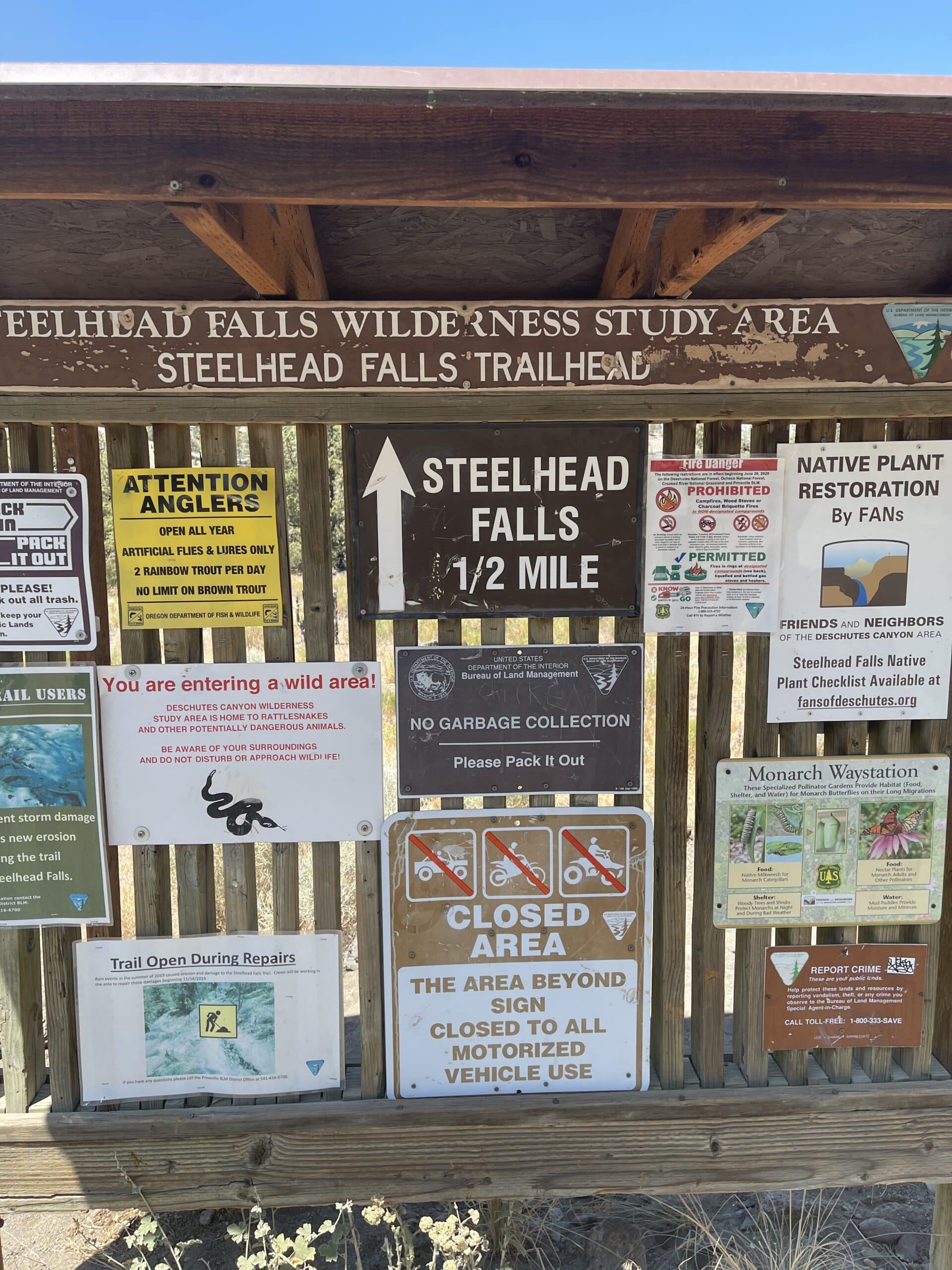 Steelhead Falls Hike Trailhead Sign