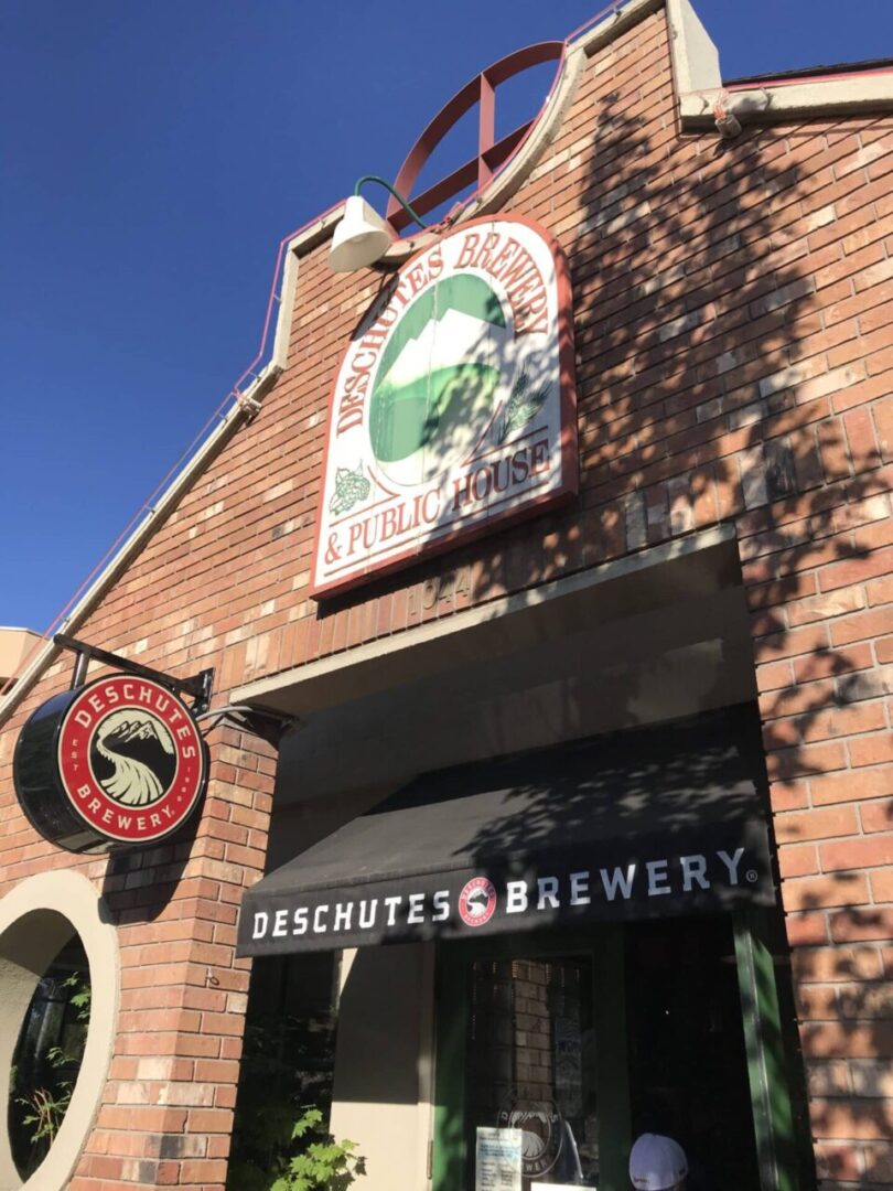 Descutes Brewery Best Restaurants in Bend Oregon