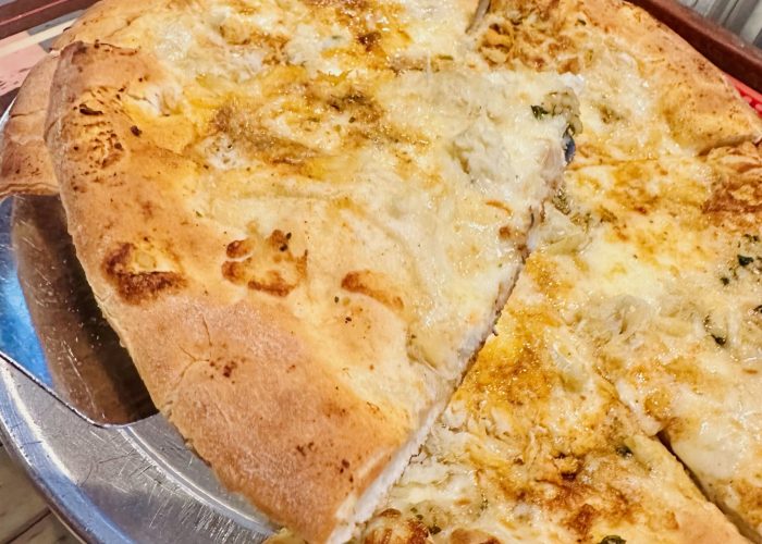 Il-forno-maryland-crab-pizza-frederick-md