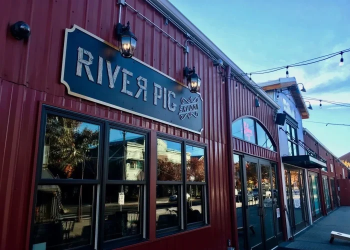 River-pig-saloon-bend-or